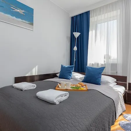 Kolobrzeg Apartments By Renters *