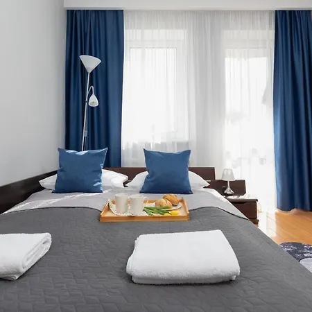 Kolobrzeg Apartments By Renters