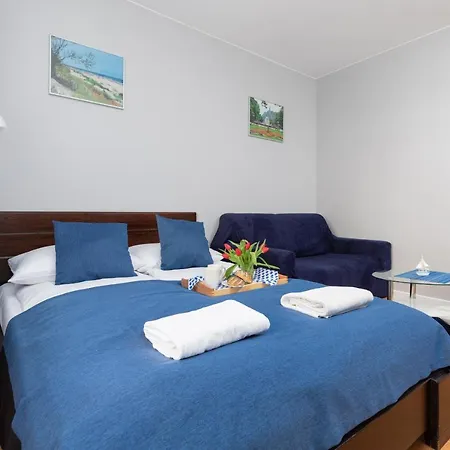 Kolobrzeg Apartments By Renters Apartment